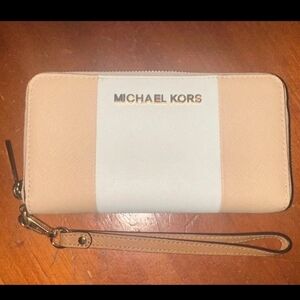 Michael Kors Tan and White Wallet